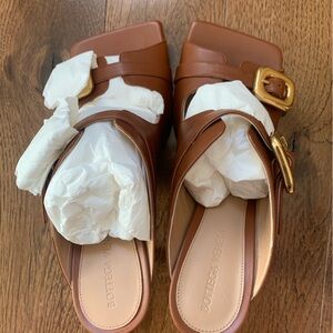 Brand New Bottega Veneta Stretch Buckle Mule Sandal